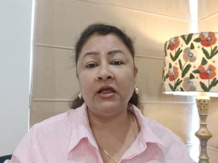 मोरल पुलिसिंग पर रोक के निर्देश सरकार की देर से आई स्वीकारोक्ति : गरिमा दसौनी