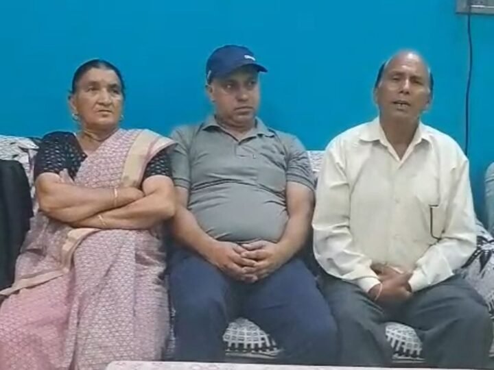 टिहरी पुलिस की बड़ी सफलता, 14 वर्षों से लापता युवक को सकुशल परिजनों से मिलाया