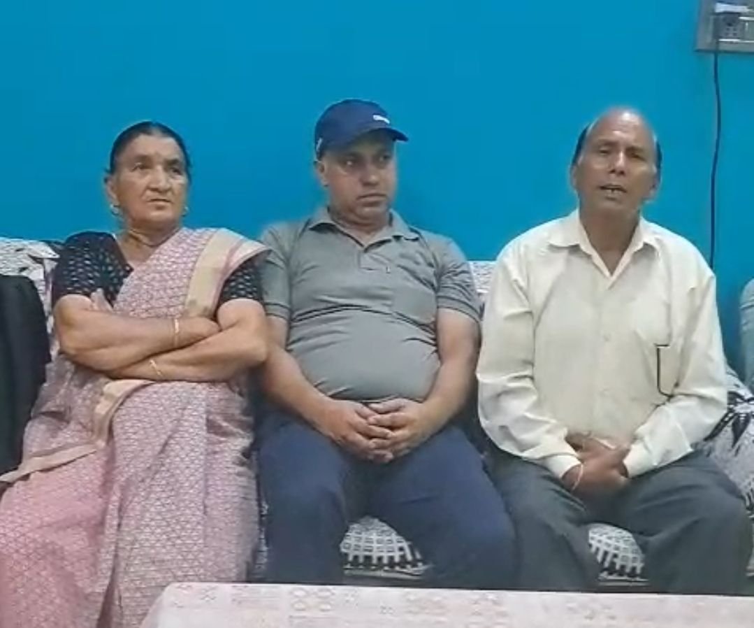टिहरी पुलिस की बड़ी सफलता, 14 वर्षों से लापता युवक को सकुशल परिजनों से मिलाया