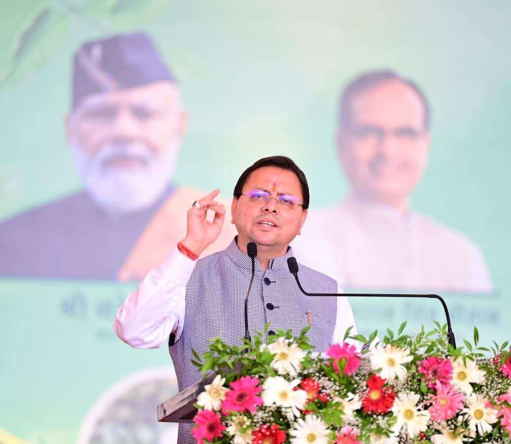 हवालबाग में ‘खेत बचाओ अभियान’ बना जनांदोलन, मुख्यमंत्री धामी ने किसानों से मिट्टी और खेती बचाने का किया आह्वान