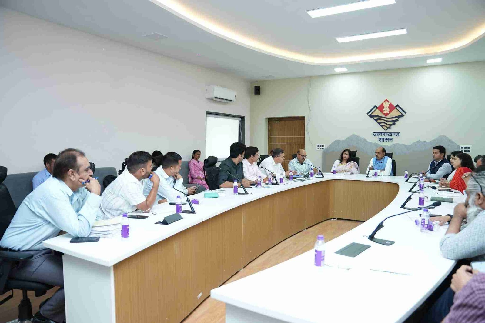 ग्रामीण विकास और रोजगार सृजन के लिए ‘एकीकृत स्मार्ट विलेज केन्द्रों’ पर जोर, सेतु आयोग ने बनाई कार्ययोजना
