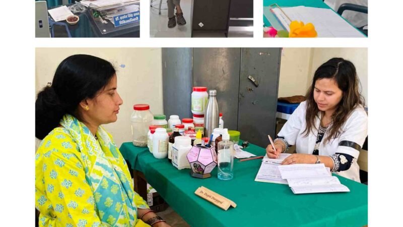 लंबित मांगों को लेकर आयुष चिकित्सकों का आंदोलन शुरू, काली पट्टी बांधकर कर रहे विरोध
