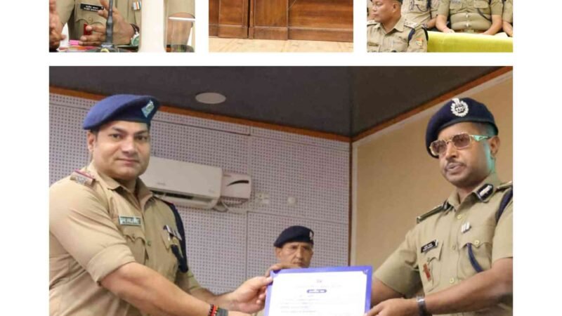 आईजी गढ़वाल ने की देहरादून पुलिस की अपराध समीक्षा, सड़क सुरक्षा और वांछित अपराधियों पर सख्त कार्रवाई के निर्देश