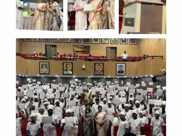 उत्तराखण्ड पर्यटन विकास बोर्ड ने 240 स्ट्रीट फूड वेंडर्स को किया प्रशिक्षित, प्रमाण पत्रों के साथ स्वच्छता और स्वरोजगार का दिया संदेश
