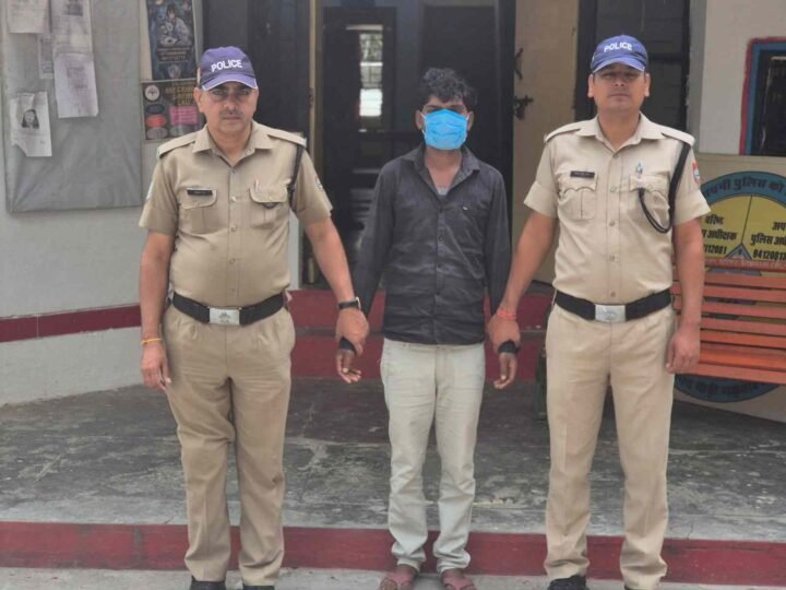 जियो टावर पार्ट्स चोरी का खुलासा, पौड़ी पुलिस ने एक साल बाद आरोपी को किया गिरफ्तार