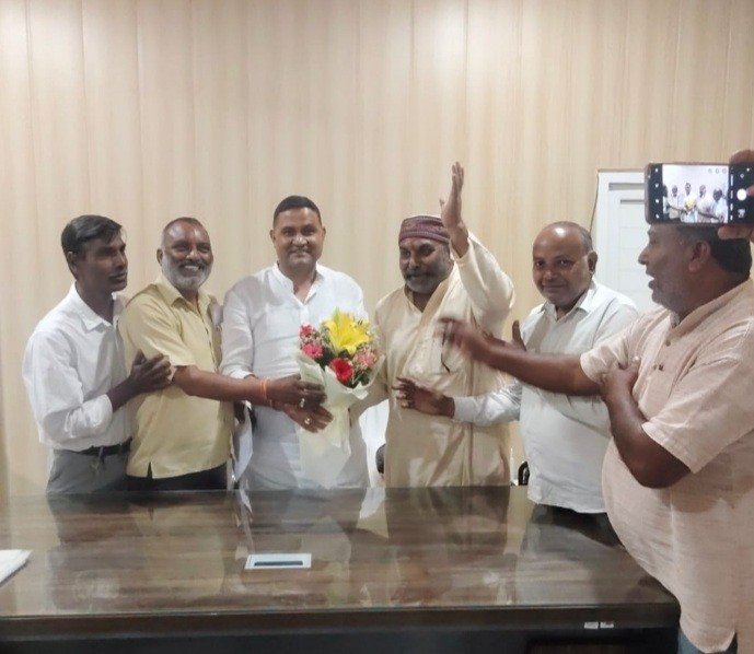 सफाई कर्मचारियों की मांगों को लेकर शहरी विकास मंत्री से मिली यूनियन, वेतन वृद्धि और भर्ती पर जल्द निर्णय की उठाई मांग