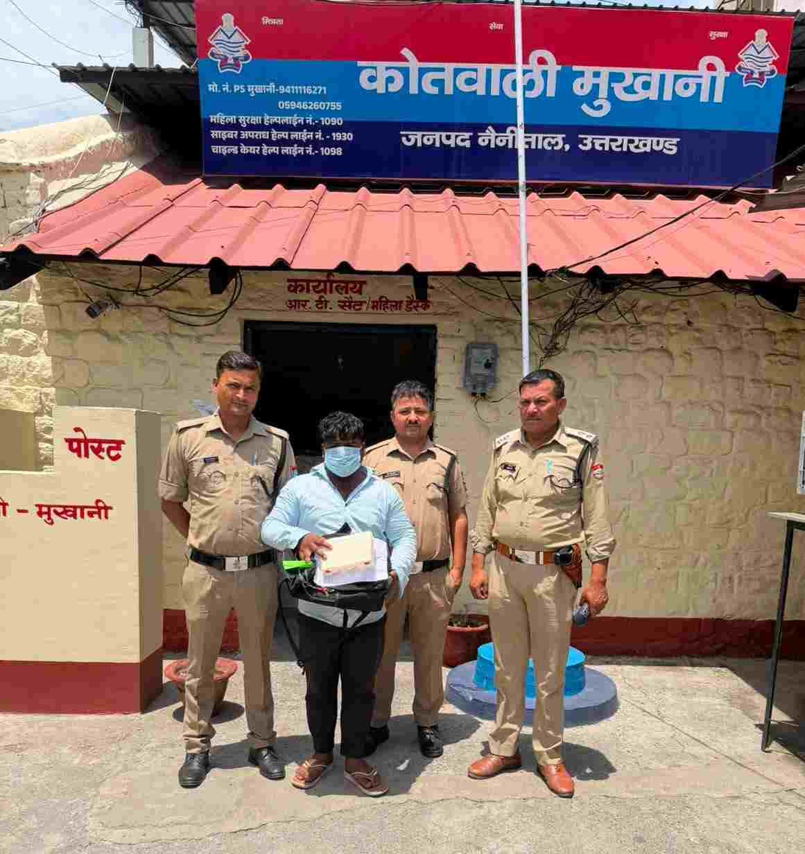 बुजुर्ग कर्नल दंपत्ति को झांसा देकर आभूषण ठगने वाला आरोपी गिरफ्तार, दो सोने के कंगन बरामद