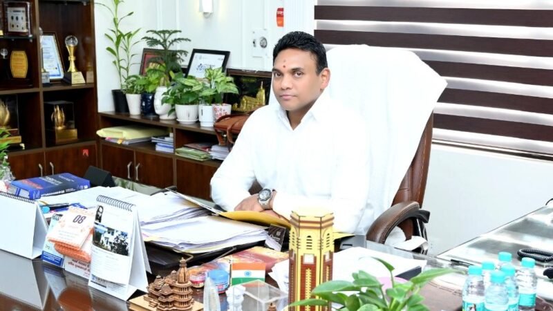 बागेश्वर में बनेगा आधुनिक राज्य अतिथि गृह, मुख्यमंत्री धामी की घोषणा को मिली गति 45 नाली भूमि पर विकसित होगा अत्याधुनिक गेस्ट हाउस,