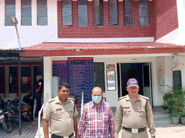 ग्राइंडर से काटकर घर का लोहे का गेट चोरी करने वाला आरोपी 24 घंटे में गिरफ्तार, गेट बरामद