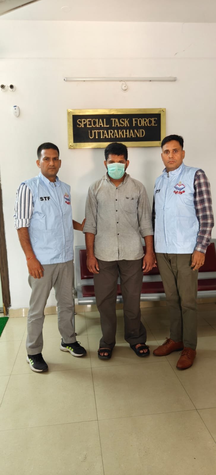 फर्जी इंस्टाग्राम आईडी बनाकर उत्तराखण्ड पुलिस का प्रतिरूपण करने वाला युवक गिरफ्तार, एआई से बनाया था वरिष्ठ अधिकारी का भ्रामक वीडियो