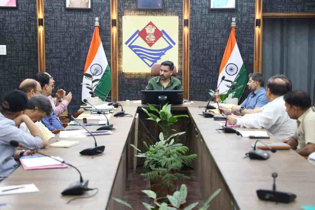 राष्ट्रीय प्रतिरक्षण दिवस पर डीएम सख्त, पोलियो खुराक से कोई बच्चा न छूटे, लापरवाही पर होगी कार्रवाई
