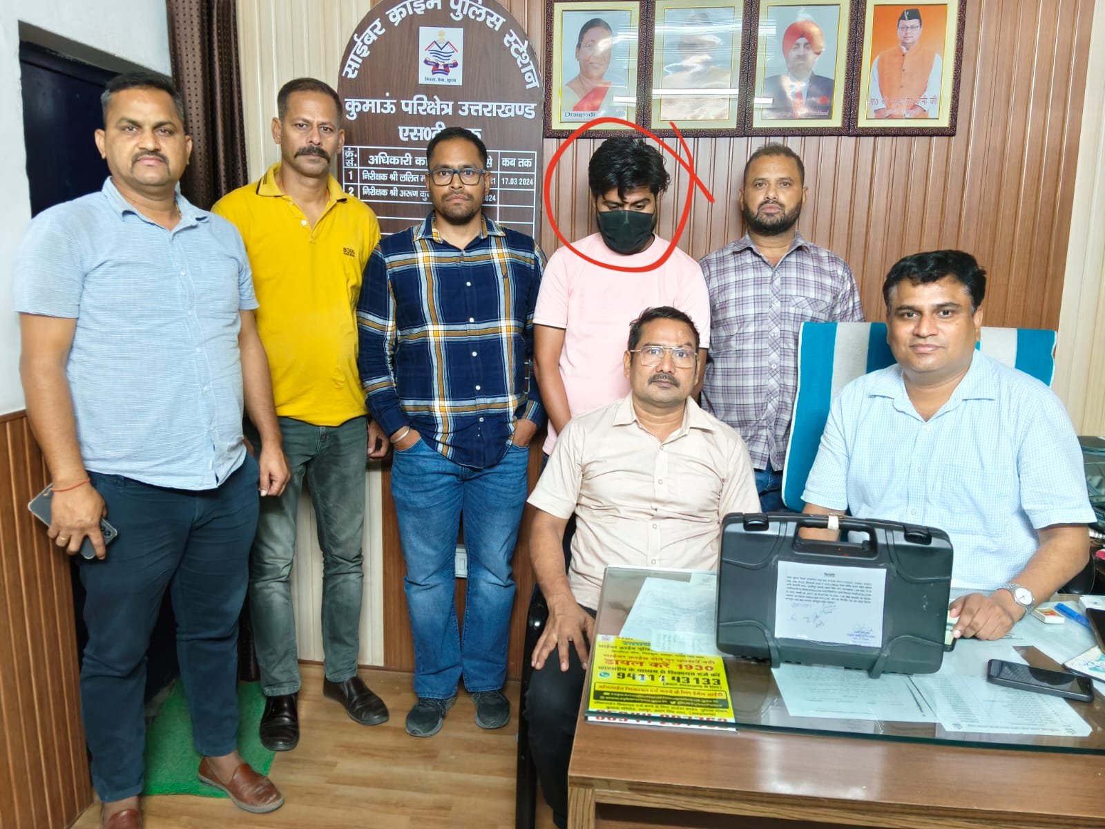 फर्जी शस्त्र लाइसेंस गिरोह पर STF का बड़ा प्रहार, 11वीं गिरफ्तारी के साथ हथियार और कारतूस बरामद