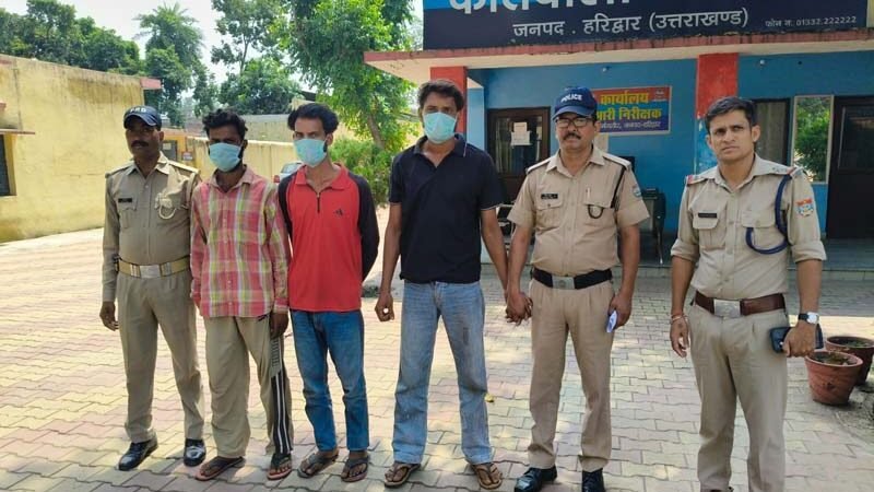 बूढ़पुर हत्याकांड का खुलासा: साथियों की झूठी साजिश बेनकाब, तीन आरोपी गिरफ्तार