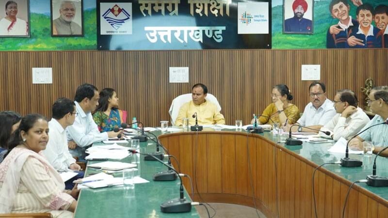स्कूल निर्माण कार्यों में देरी पर सख्त हुए शिक्षा मंत्री, लापरवाह कार्यदायी संस्थाओं पर होगी कार्रवाई