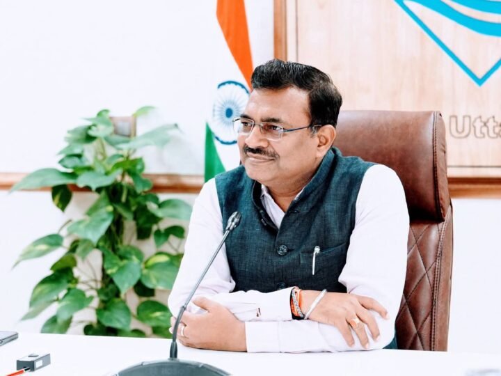 उत्तराखंड में जल्द बनेगा स्टेट साइबर क्राइम कोऑर्डिनेशन सेंटर, मुख्य सचिव ने 1930 हेल्पलाइन और ई-जीरो एफआईआर सिस्टम मजबूत करने के दिए निर्देश