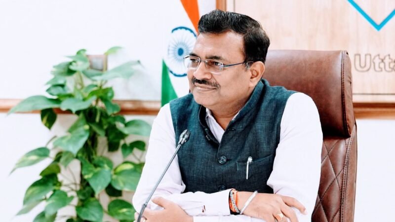 उत्तराखंड में जल्द बनेगा स्टेट साइबर क्राइम कोऑर्डिनेशन सेंटर, मुख्य सचिव ने 1930 हेल्पलाइन और ई-जीरो एफआईआर सिस्टम मजबूत करने के दिए निर्देश