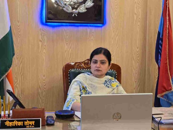 रुद्रप्रयाग पुलिस डिजिटल पुलिसिंग पर सख्त, एसपी नीहारिका तोमर ने CCTNS और ई-पोर्टलों की प्रगति की समीक्षा की