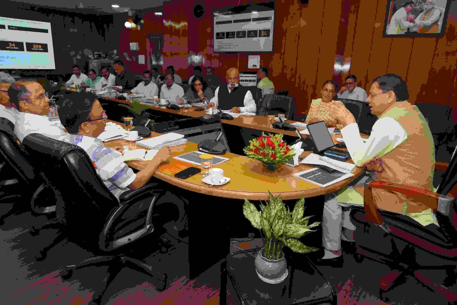 पदक विजेता खिलाड़ियों को तय समय में मिले सरकारी नौकरी, राष्ट्रीय खेल नीति-2025 के अनुरूप बने नई खेल नीति: मुख्यमंत्री धामी