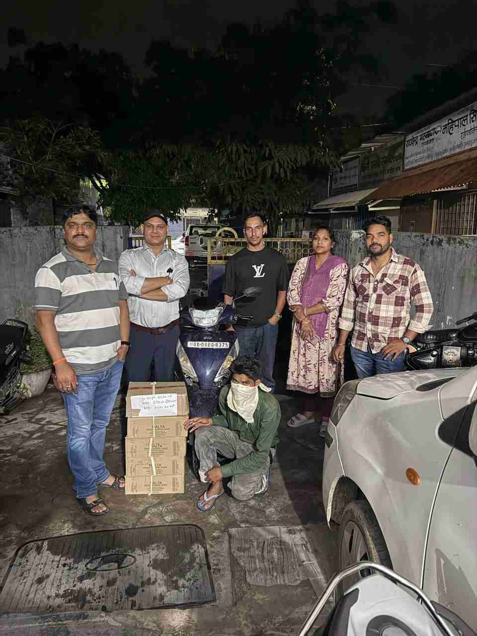 ऋषिकेश में आबकारी विभाग की कार्रवाई, कार से 5 पेटी अवैध देशी शराब बरामद, तस्कर गिरफ्तार