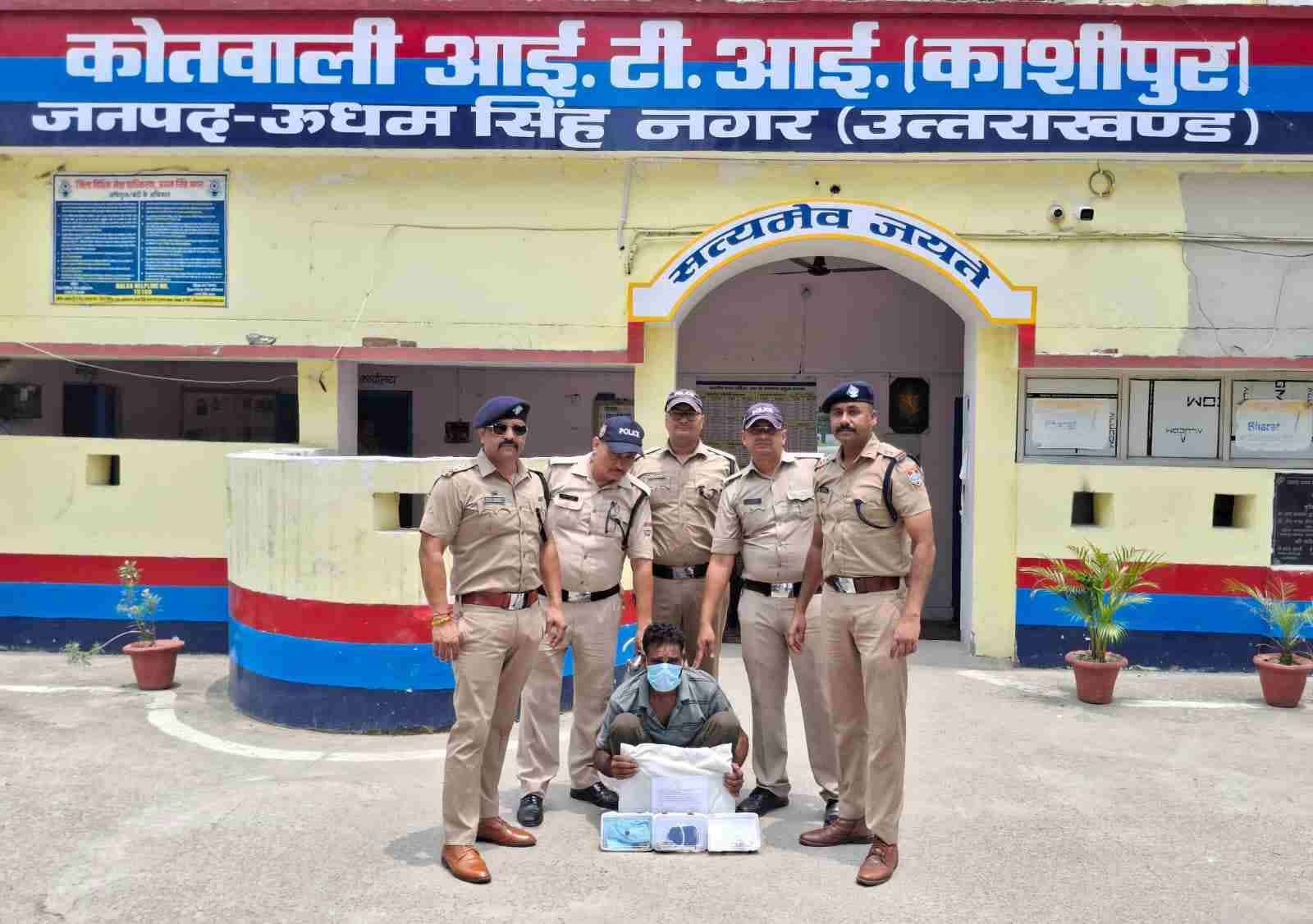 बंद मकानों में चोरी का खुलासा, अंतरराज्यीय शातिर नकबजन गिरफ्तार; सोने-चांदी के जेवर और नकदी बरामद
