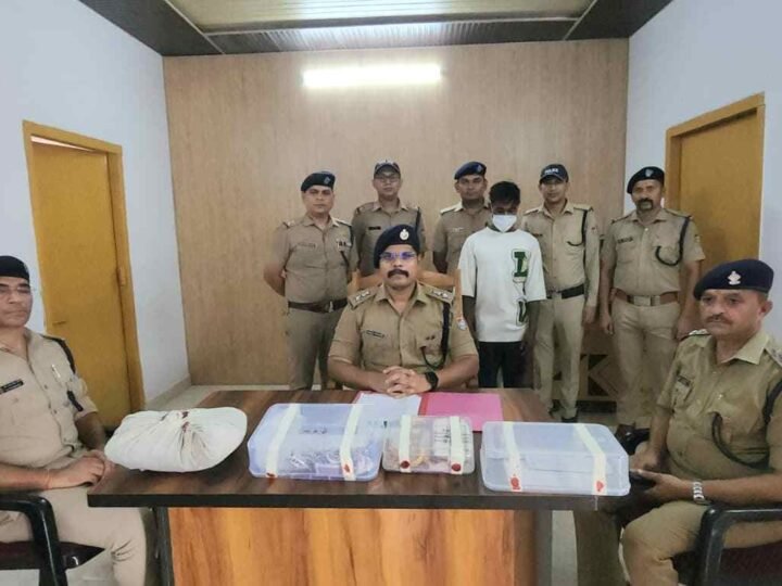 पंतनगर में लाखों की चोरी का खुलासा, शातिर चोर गिरफ्तार; 160 ग्राम सोना, 1 किलो चांदी और चोरी की बाइक बरामद