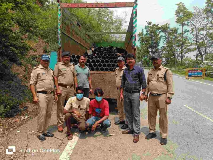 : ऑपरेशन प्रहार: टिहरी पुलिस ने 24 घंटे में 8 लाख के चोरी गए पाइप बरामद किए, दो शातिर चोर गिरफ्तार