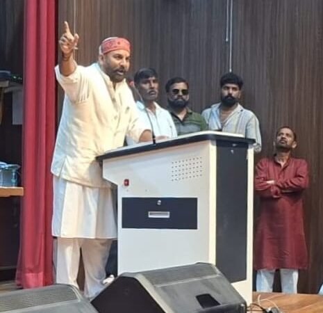 6 सूत्रीय मांगों को लेकर सफाई कर्मचारियों का सरकार पर दबाव, देहरादून में महासभा में आंदोलन की चेतावनी