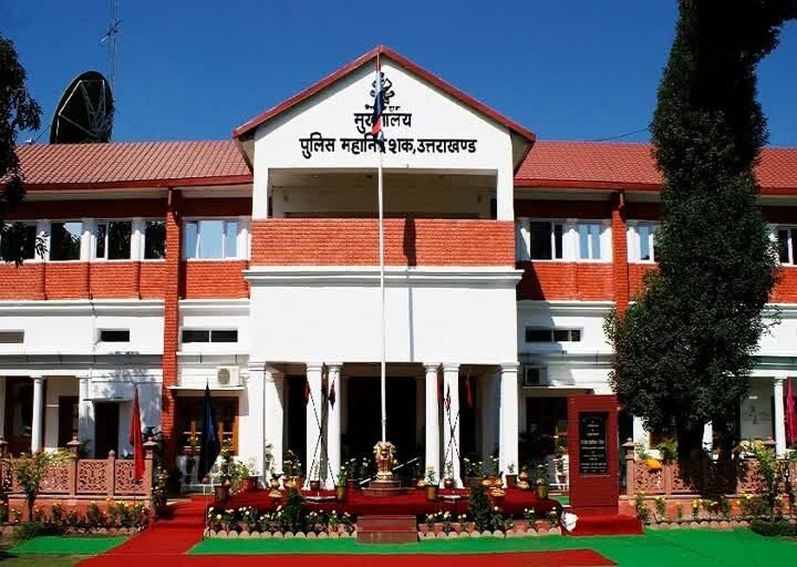 उत्तराखण्ड पुलिस के आठ उपनिरीक्षक बने दलनायक, पुलिस मुख्यालय ने जारी किए पदोन्नति एवं तैनाती आदेश