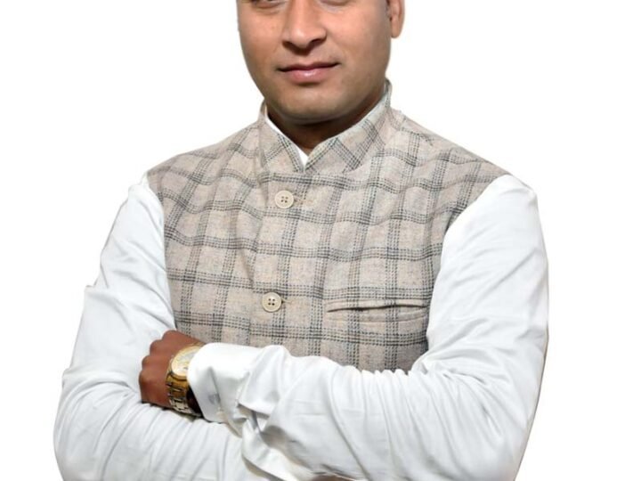 बंजर खेतों में खिला आत्मनिर्भरता का सपना, 200 सेब के पेड़ों के बाद अब 5 हजार पौधों का लक्ष्य