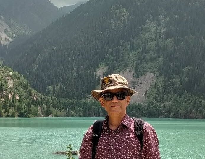 नेपाल त्रासदी पर भूवैज्ञानिक डॉ. दीपक भट्ट की चेतावनी: हिमस्खलन, भूस्खलन और कृत्रिम बांध से बढ़ी तबाही की तीव्रता