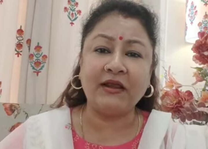सोमेश्वर में बदहाल महिला शौचालय व्यवस्था पर कांग्रेस का हमला, गरिमा दसौनी बोलीं—‘महिलाओं की गरिमा कोई सुविधा नहीं, अधिकार है’