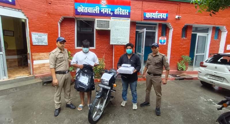हरिद्वार पुलिस की बड़ी कार्रवाई: 9.800 किलो अवैध गांजा के साथ दो तस्कर गिरफ्तार