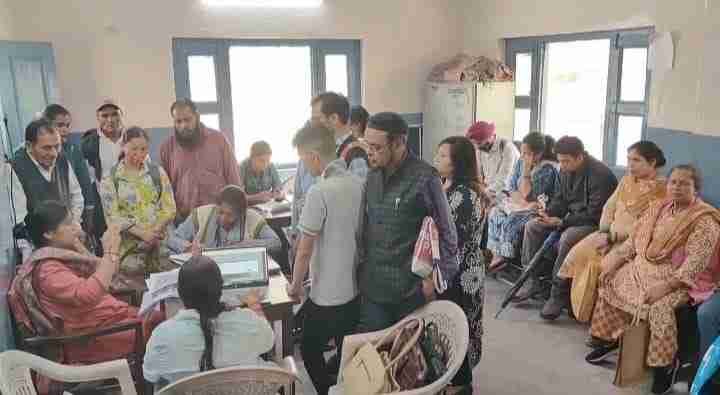 विधायक सरिता आर्या व मुख्यमंत्री सचिव कुंमाऊ आयुक्त दीपक रावत समेत कई दिग्गजों को मिले एस आई आर नोटिस। घबराने की कोई बात नहीं है।
