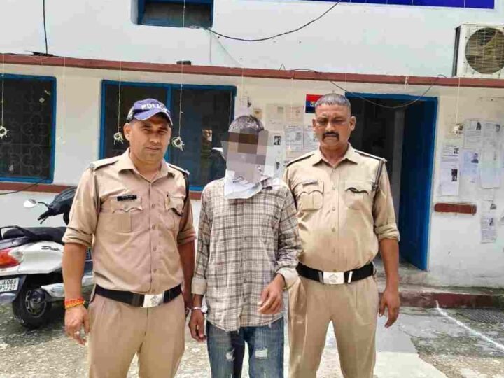 रुद्रपुर हत्या मामले में आरोपी गिरफ्तार, खून से सनी ईंट बरामद