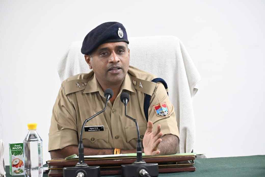 साइबर ठगों पर नैनीताल पुलिस का डिजिटल स्ट्राइक, 378 संदिग्ध सिम और 361 मोबाइल नंबरों पर कार्रवाई