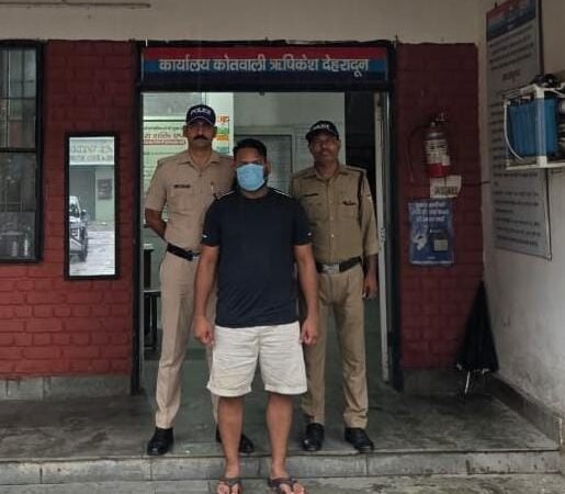 “किंग ऑफ उत्तराखण्ड” गैंग का 25 हजार का इनामी सदस्य गिरफ्तार, नेपाल भागने की फिराक में था