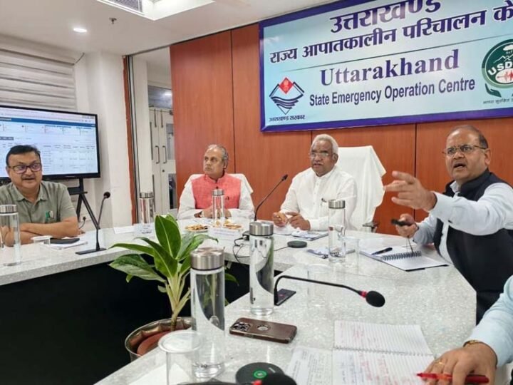 ग्लेशियर झीलों की रियल टाइम मॉनिटरिंग के लिए अत्याधुनिक तकनीक अपनाए सरकार: मदन कौशिक