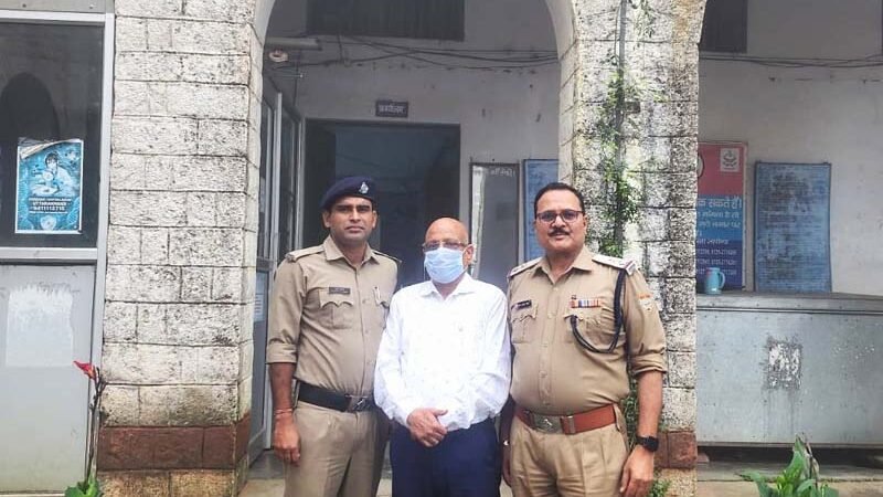 राज्यसभा सांसद राज बब्बर की निधि से गबन मामले में वांछित अभियुक्त लखनऊ से गिरफ्तार