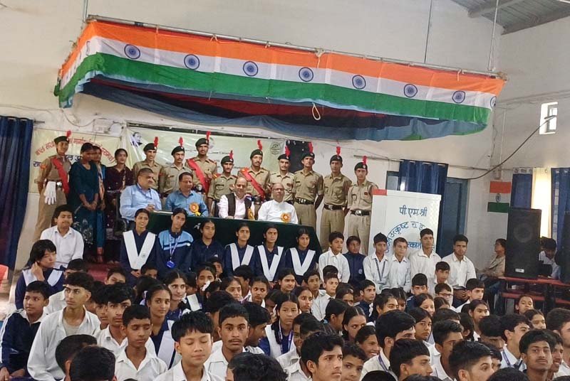 पुरोला के दूरस्थ विद्यार्थियों को मिला करियर और कौशल विकास का मार्गदर्शन