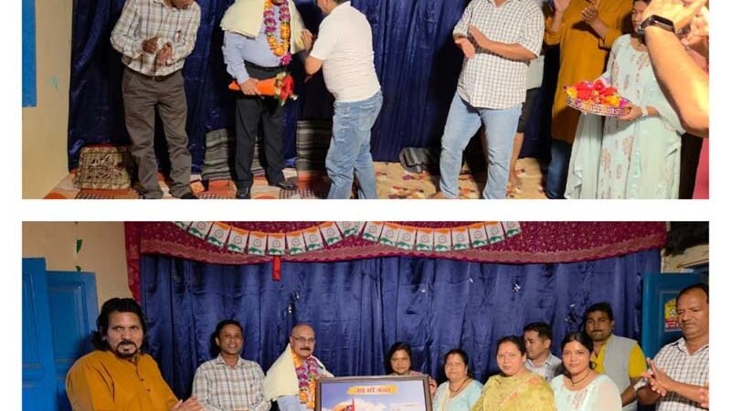 अक्षत नाट्य संस्था में मुख्य चिकित्सा अधिकारी डॉ. राजीव पाल का भव्य स्वागत, कलाकारों की शानदार प्रस्तुतियों ने मोहा मन
