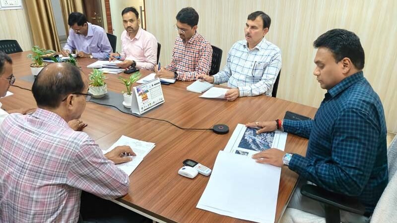 केदारनाथ यात्रा व्यवस्थाओं की वर्चुअल समीक्षा, स्वास्थ्य सेवाओं को मजबूत करने पर जोर
