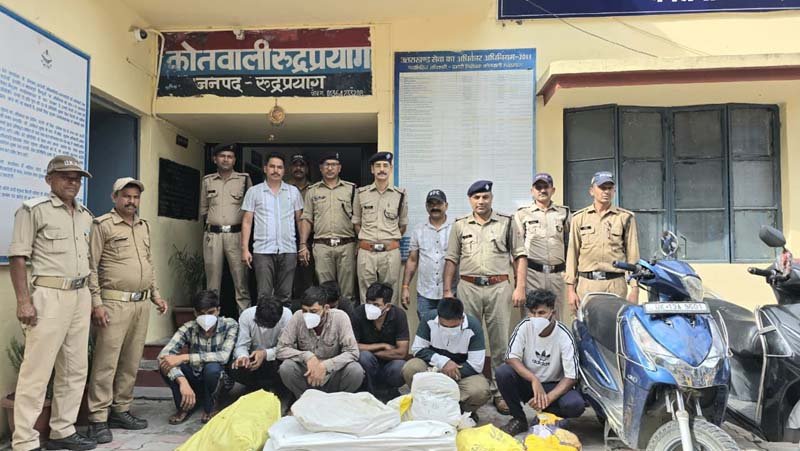 रुद्रप्रयाग पुलिस का बड़ा खुलासा: पम्प हाउस व हॉटमिक्स प्लांट से चोरी करने वाले गिरोह का भंडाफोड़, 7 आरोपी गिरफ्तार