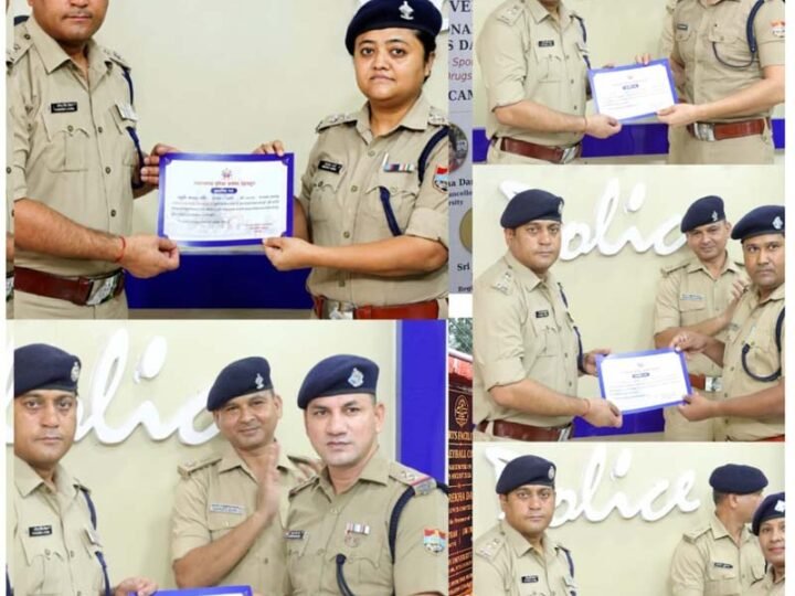 उत्कृष्ट कार्य करने वाले 43 पुलिस अधिकारी-कर्मचारियों को एसएसपी दून ने किया सम्मानित