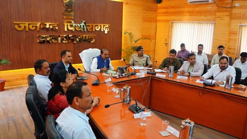 मानसून तैयारियों की समीक्षा में अजय टम्टा के निर्देश, पिथौरागढ़ मेडिकल कॉलेज में इसी सत्र से कक्षाएं शुरू कराने का प्रयास