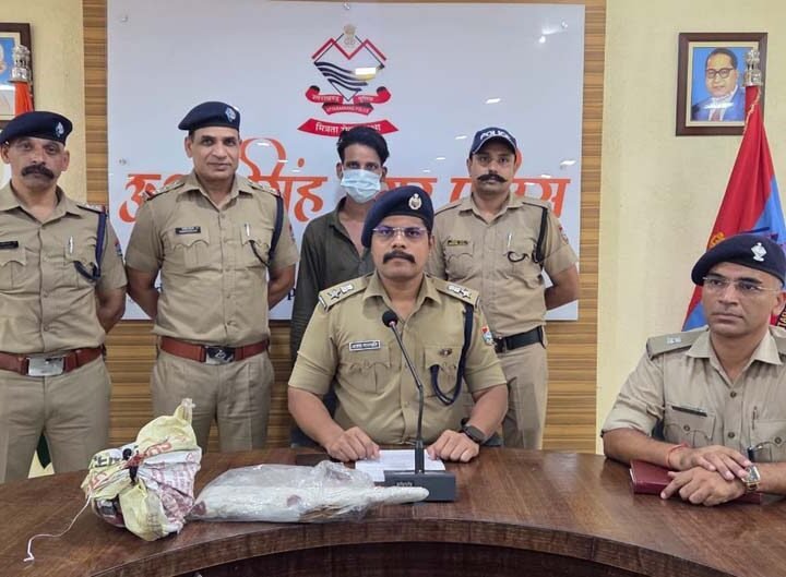 ट्रांजिट कैम्प हत्याकांड का खुलासा: ₹5 हजार की चोरी के शक में दोस्त ने की हत्या, आरोपी गिरफ्तार