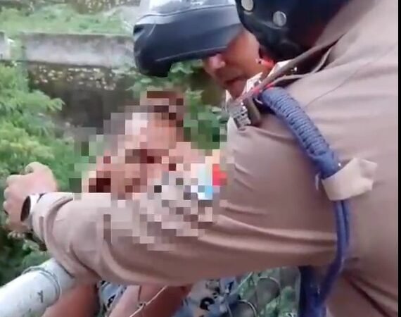 चमोली पुल पर आत्महत्या की कोशिश कर रहा युवक पुलिस ने बचाया, पत्नी से विवाद के बाद उठाया था कदम