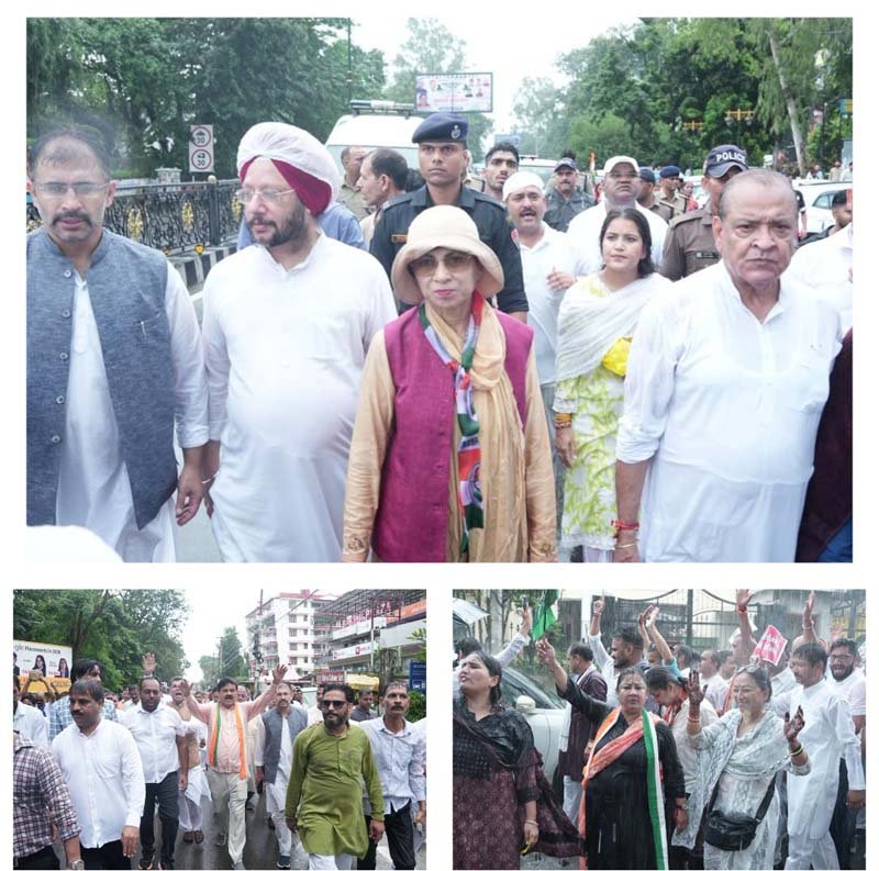 हल्द्वानी ‘शुद्धिकरण’ प्रकरण पर कांग्रेस का हल्ला बोल, हजारों कार्यकर्ताओं ने किया मुख्यमंत्री आवास कूच