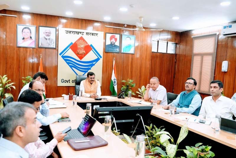 टिहरी झील को ‘वन स्टेट, वन ग्लोबल डेस्टिनेशन’ के रूप में विकसित करने की तैयारी, मुख्य सचिव ने दिए समग्र मास्टर प्लान के निर्देश
