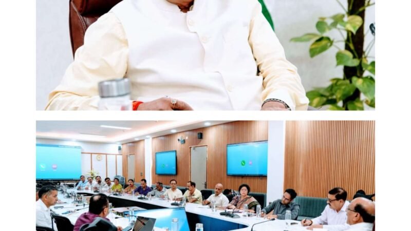 फार्मेसी अधिकारियों की समस्याओं पर स्वास्थ्य मंत्री सुबोध उनियाल सख्त, 15 दिन में लंबित देयकों के भुगतान के निर्देश