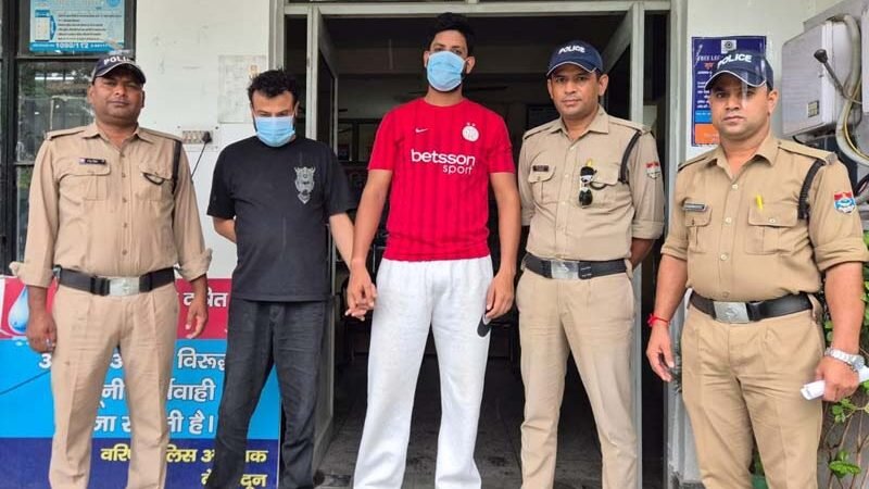 हत्या के प्रयास के दो वांछित गिरफ्तार,पुलिस ने एक आरोपी नोएडा तो दूसरा सुद्धोवाला से दबोचा